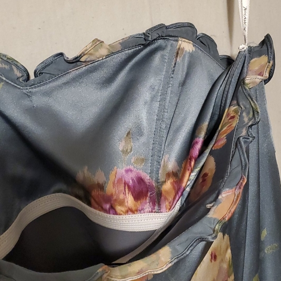 Vintage Betsey Johnson Dress with tulle bottom - Picture 4 of 8